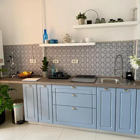 Kaba Apartments Summerland Mamaia Apartment